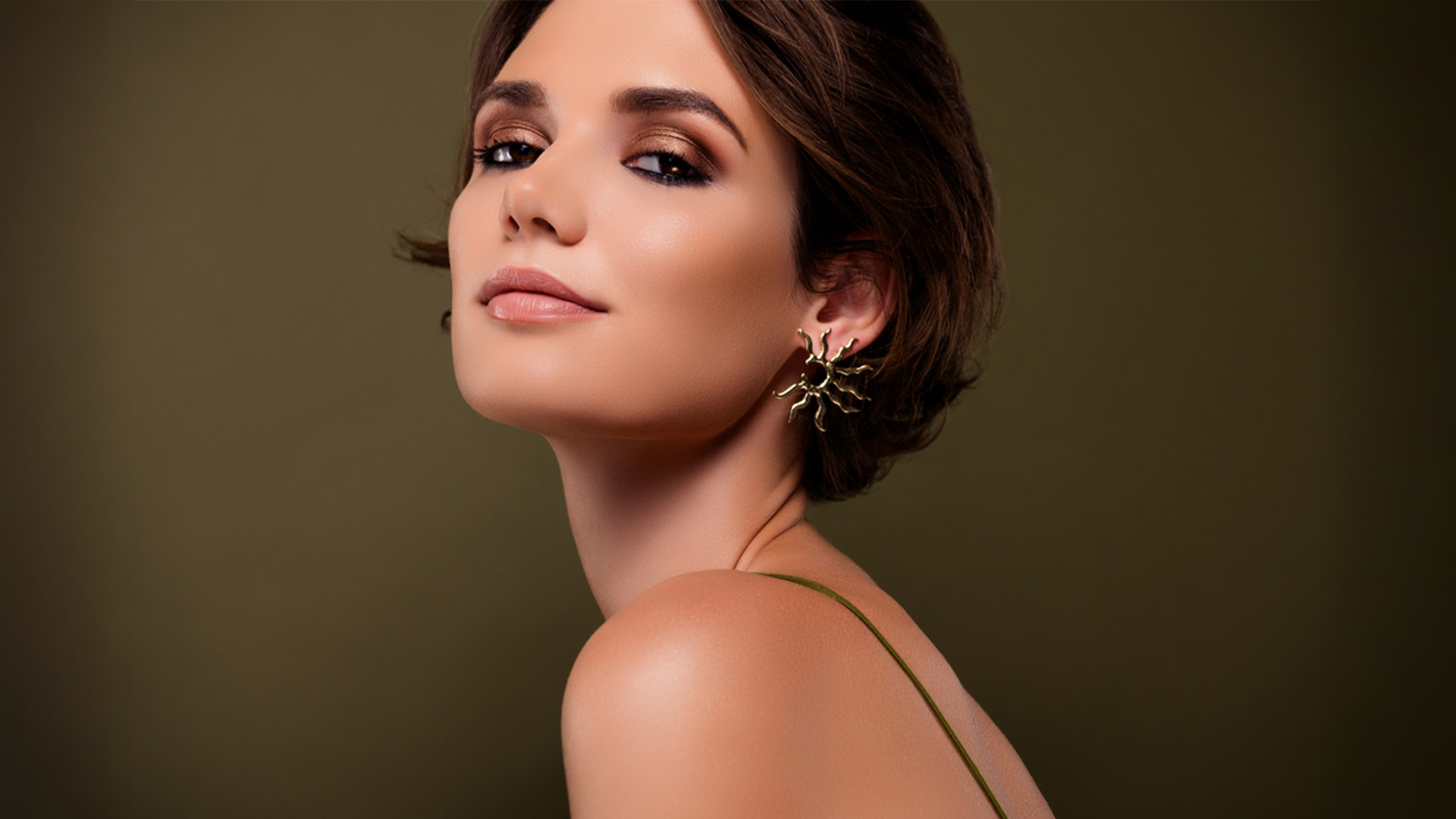 পার্টি লুক মেকআপ করার নিয়ম